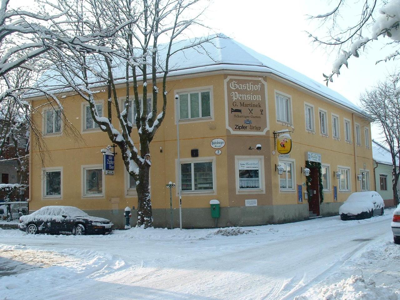 Hotel-Gasthof Martinek Баден Екстериор снимка
